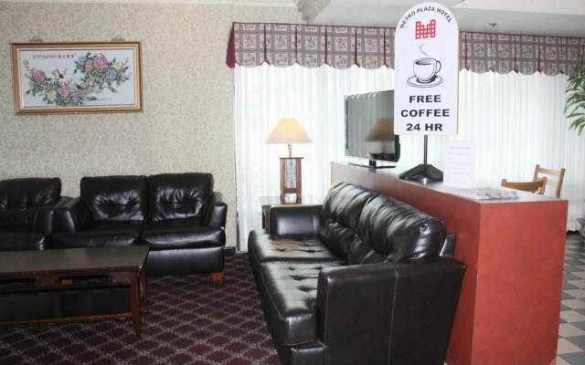 Metro Plaza Hotel
