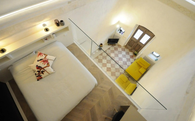 Holliday Charming Home