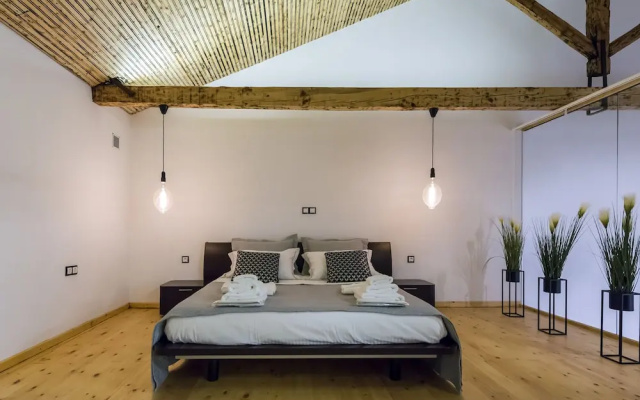 Aigli Seafront Loft-Bespoke Design Gem