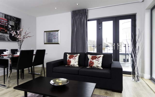 Milestone House by West London Apartments