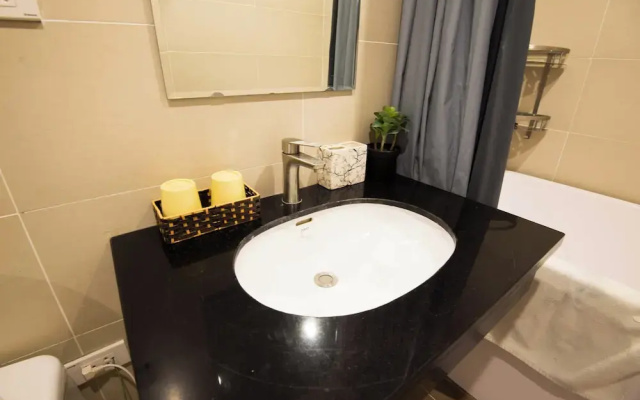 Wendy apartment 39LL