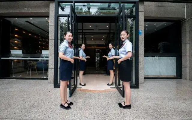 Feifan Boutique Hotel (Jiaozuo High-Speed Railway Station Wangfujing)