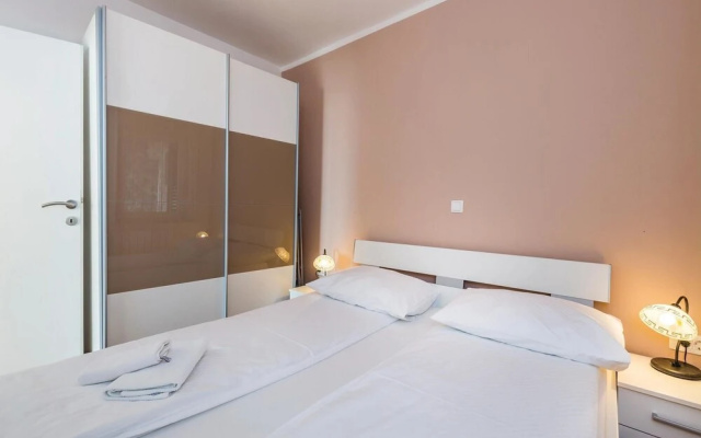 Amazing Home in Lovran With Wifi and 2 Bedrooms
