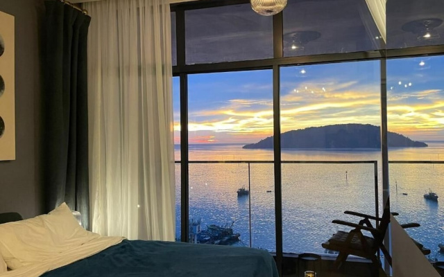 Seaview Bliss Studio - Tropical Elegance