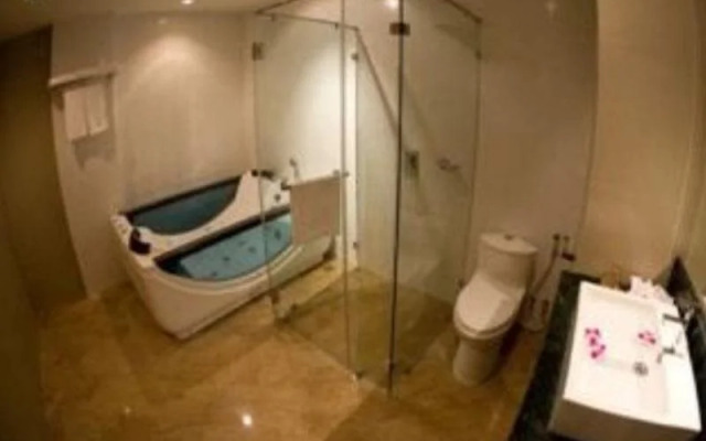 Silverwoods Hotel (SHA Extra plus)