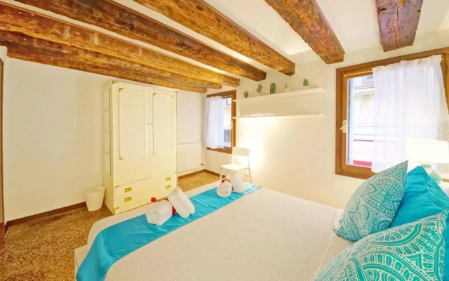 Calle dei Fabbri Apartment