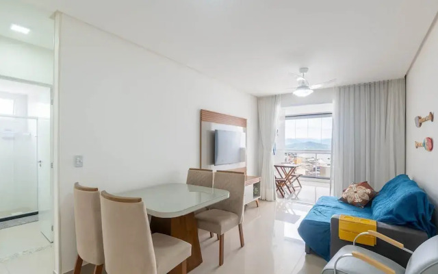 Apart With 2 Bedrooms 400 m From the Beach Ina1306