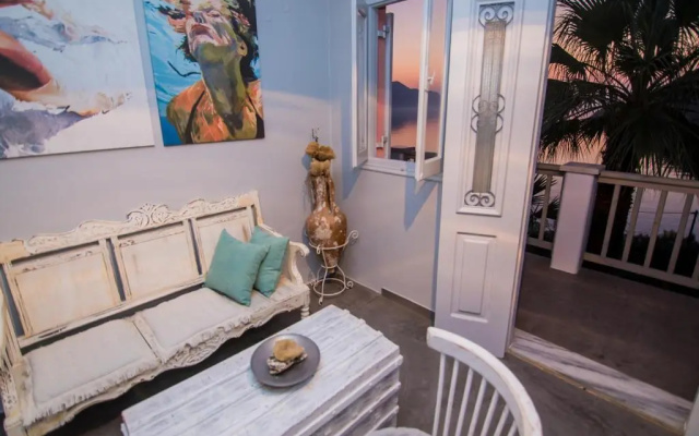 Niriides Hotel & Apartments