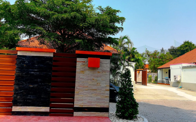Nice Resort Pattaya In Pattaya Thailand From None Photos - 