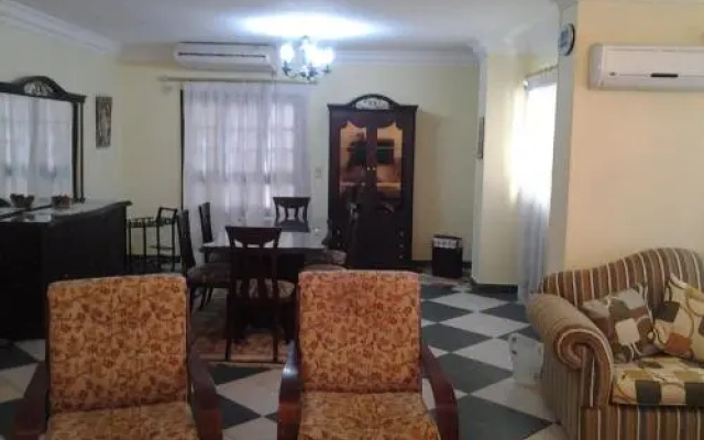 Three bedrooms apartment Degla Maadi