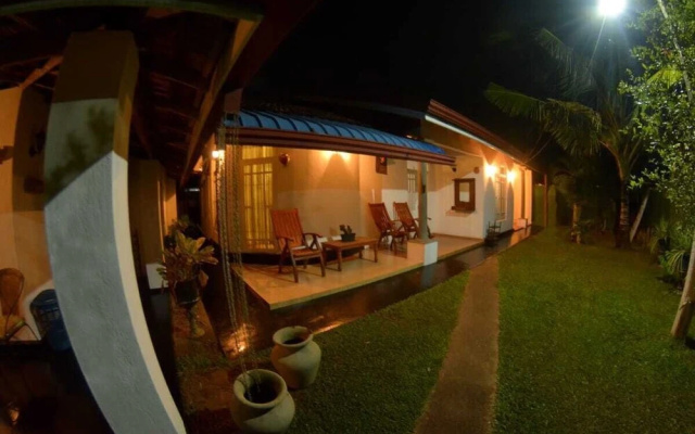 Royal Waves Negombo