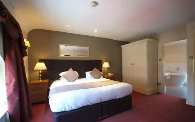 Dog & Partridge Hotel by Chef and Brewer Collection