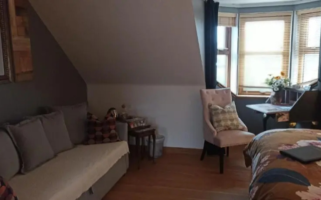 Outlander Boutique B&B Super King