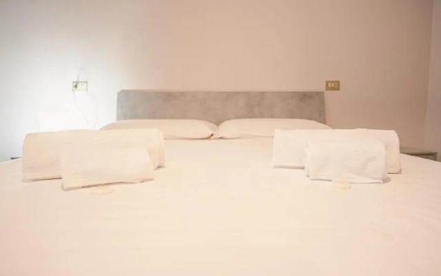 La Bella Galeazzi - Italian Homing