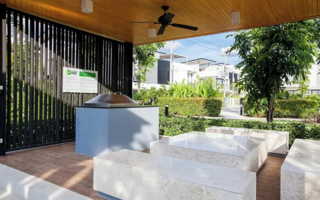 Laguna Park 3BR Townhome by NLA