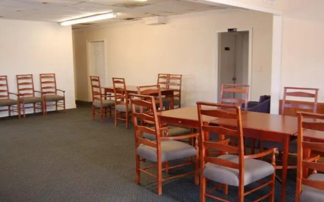 Extend a Suites Baton Rouge