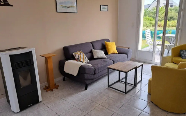 Comfortable Holiday Home Near the Beach