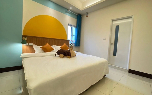 Budai Sun Never Sets B&B