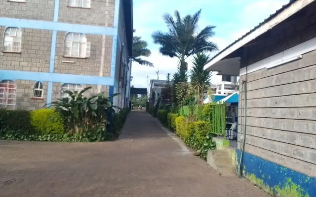Kamuruana Highway Motel Kutus