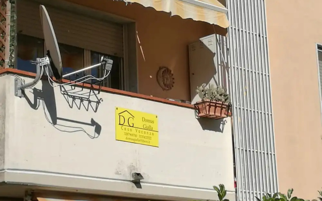 Domus Gialla