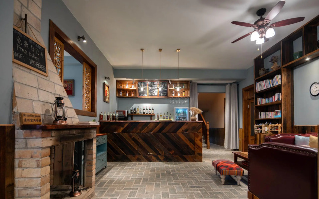 Moondance Hotel
