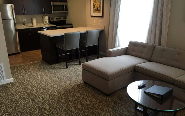 Chase Suite Hotel Newark-Fremont