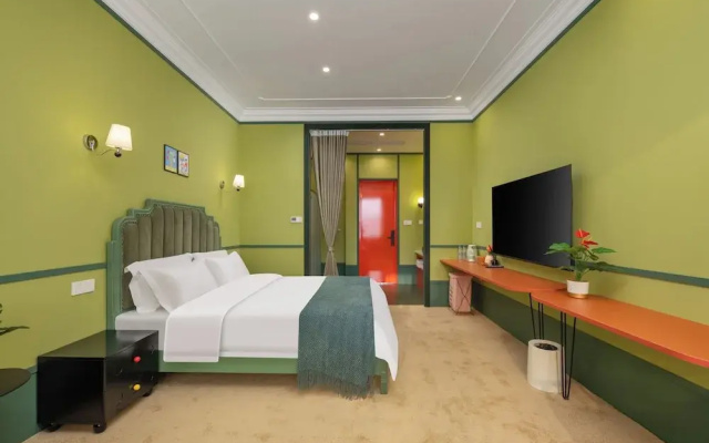 Shanghai Dolemi Mengmengwu Hotel