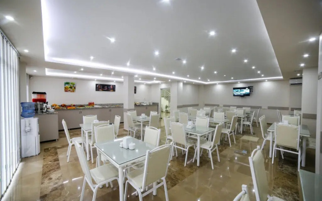 Zheal Hotel