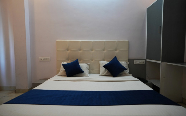 Hotel The Royal Palace
