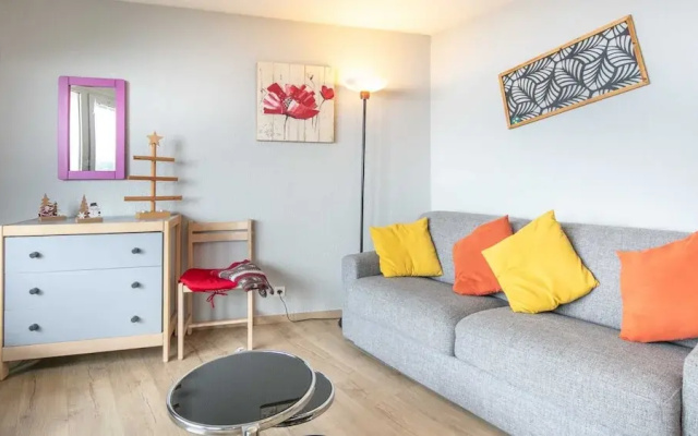 Valley-view Apartment in Chamrousse