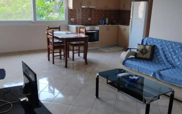 Lucas apartments