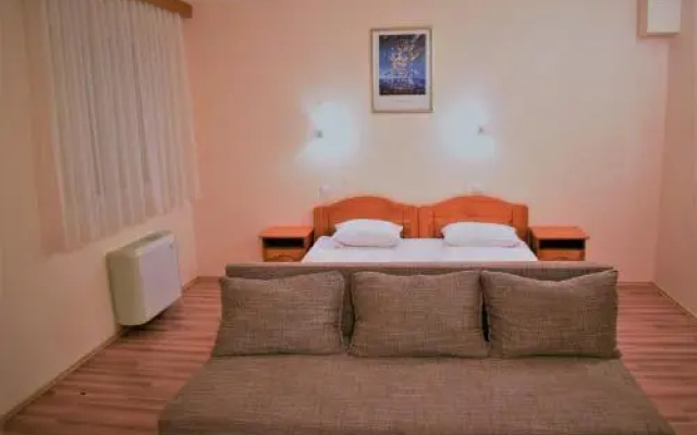 Panoráma-Aqua Apartman