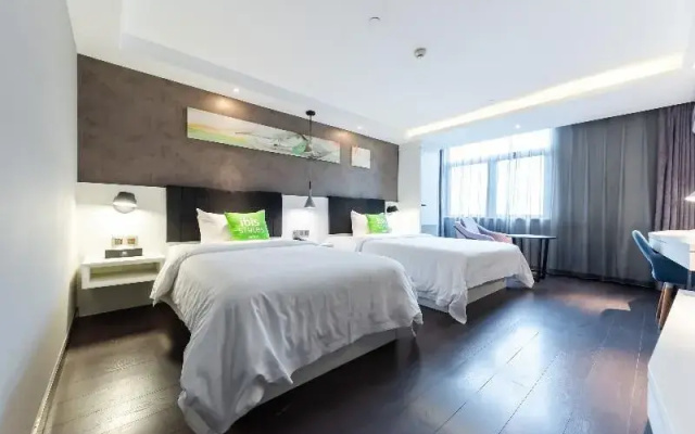 Yilong Anyun Hotel (Suzhou ShiQuan Road Nanmen Subway Station)