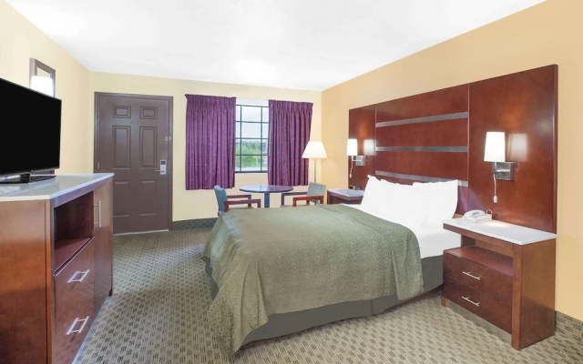 Days Inn Fayetteville