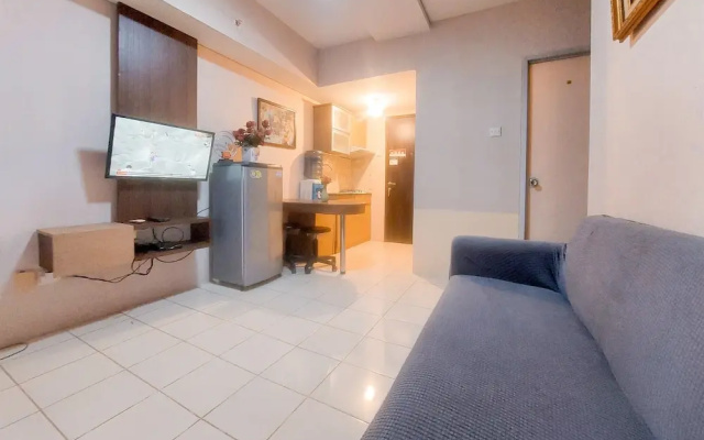 Warm And Spacious Combined Unit 2Br At Serpong Greenview Apartment