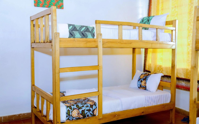 INZOZI AFRICA HOUSE B&B-Kicukiro