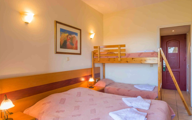 Hellinis Hotel