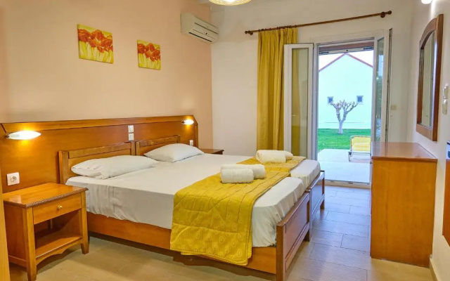 Beachside Bungalows Acharavi Corfu