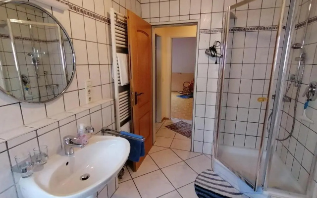 Haus-Haller