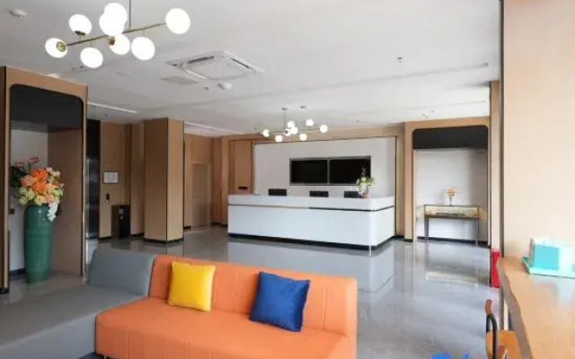 The Pakting Hotel