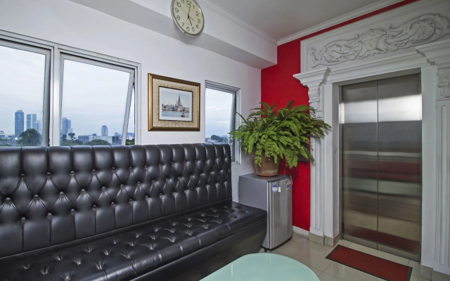 RedDoorz Plus @ Guntur Raya Setiabudi