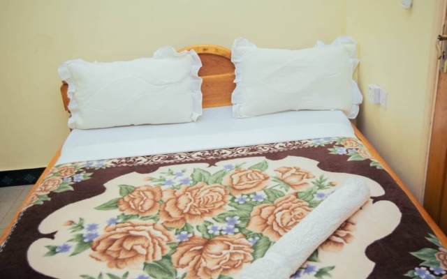 Golden View Hotel