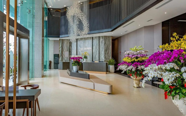 Le Sands Oceanfront Danang Hotel