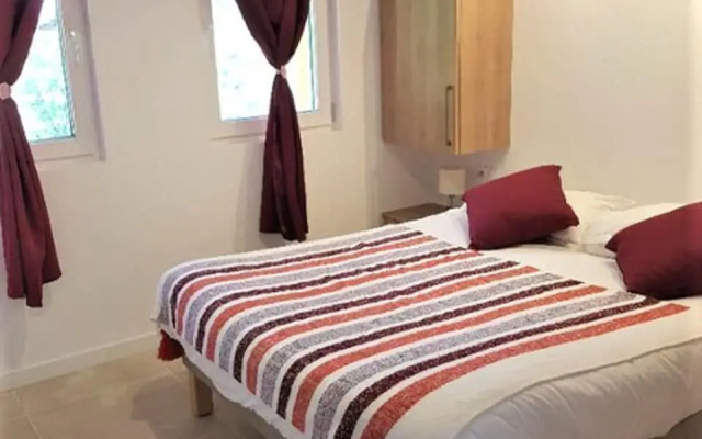LES Balcons DE Pierre Pomme N°4 : 5 Pièces 8 Personnes / 5 Rooms 8 People