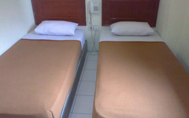 OYO Life 90380 Andalus Hotel Syariah
