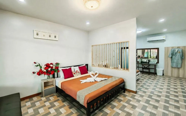 Trang Villa Hotel And Water Park