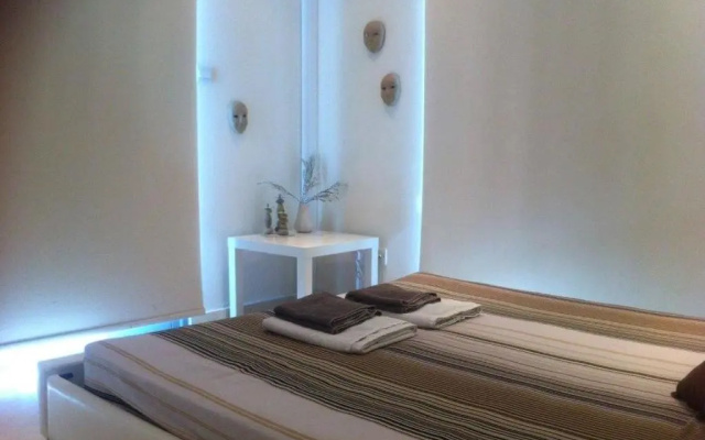 2b Seafront Boutique Apartment - Finikoudes Beach