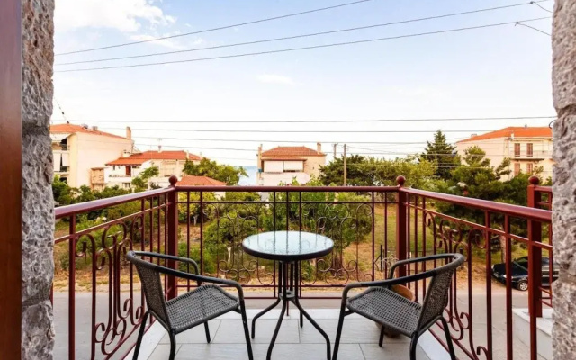 Impeccable Studio for 2 in Limenaria