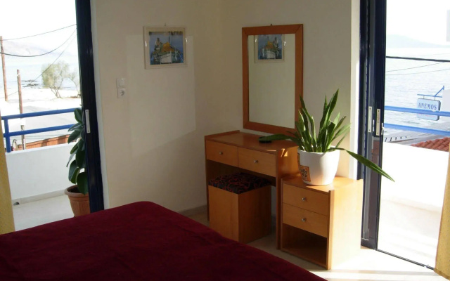 Philippos Studios & Apartments