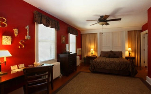 The Brown Street Inn